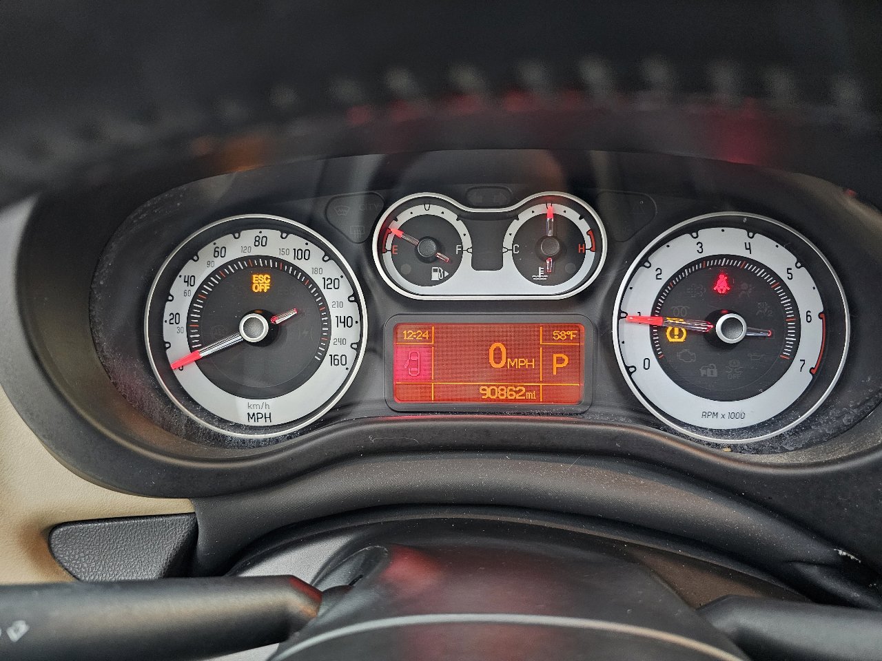 Used 2017 FIAT 500L Lounge w/ Premium Package image 28