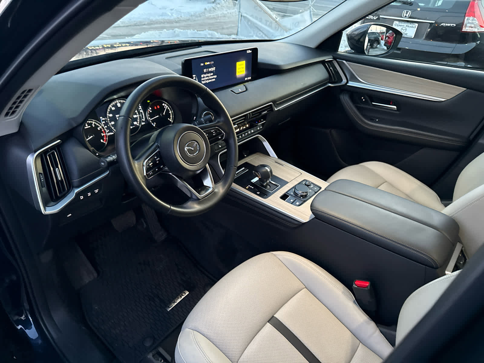 Certified 2025 MAZDA CX-90 3.3 Turbo w/ Preferred Package image 12