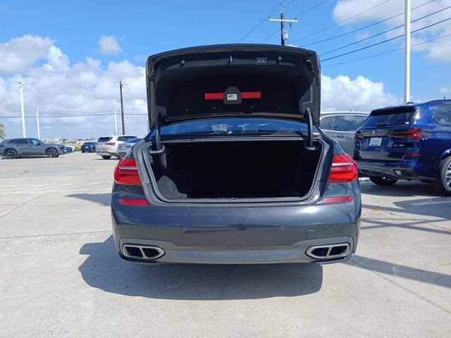 Used 2017 BMW M760i xDrive AWD/4WD image 10
