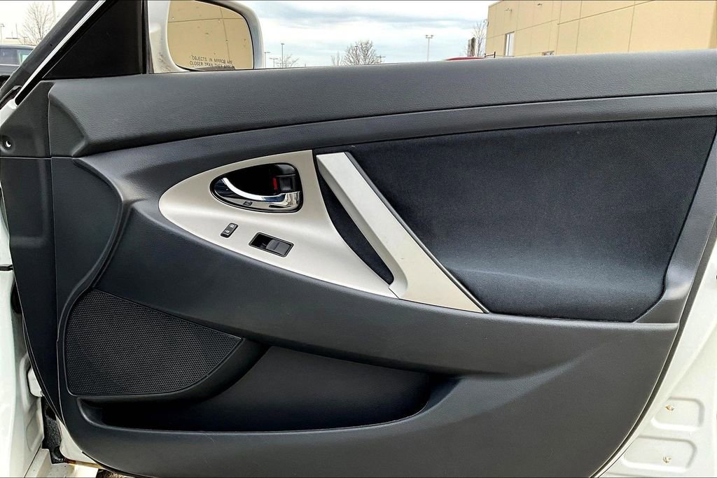 Used 2008 Toyota Camry SE image 24
