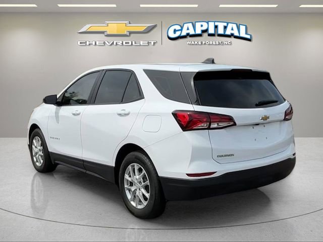 Used 2024 Chevrolet Equinox LS FWD image 3
