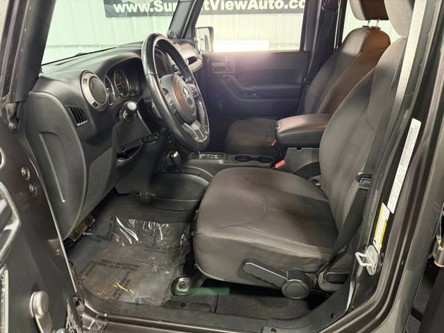Used 2014 Jeep Wrangler Unlimited Sport w/ Connectivity Group image 11