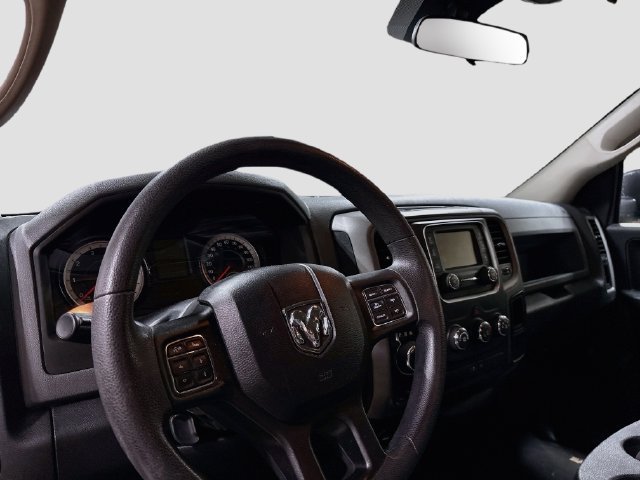 Used 2018 RAM 1500 Express w/ Express Value Package AWD/4WD image 8