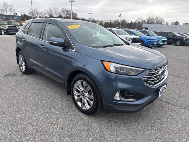 Used 2019 Ford Edge Titanium w/ Equipment Group 301A image 8