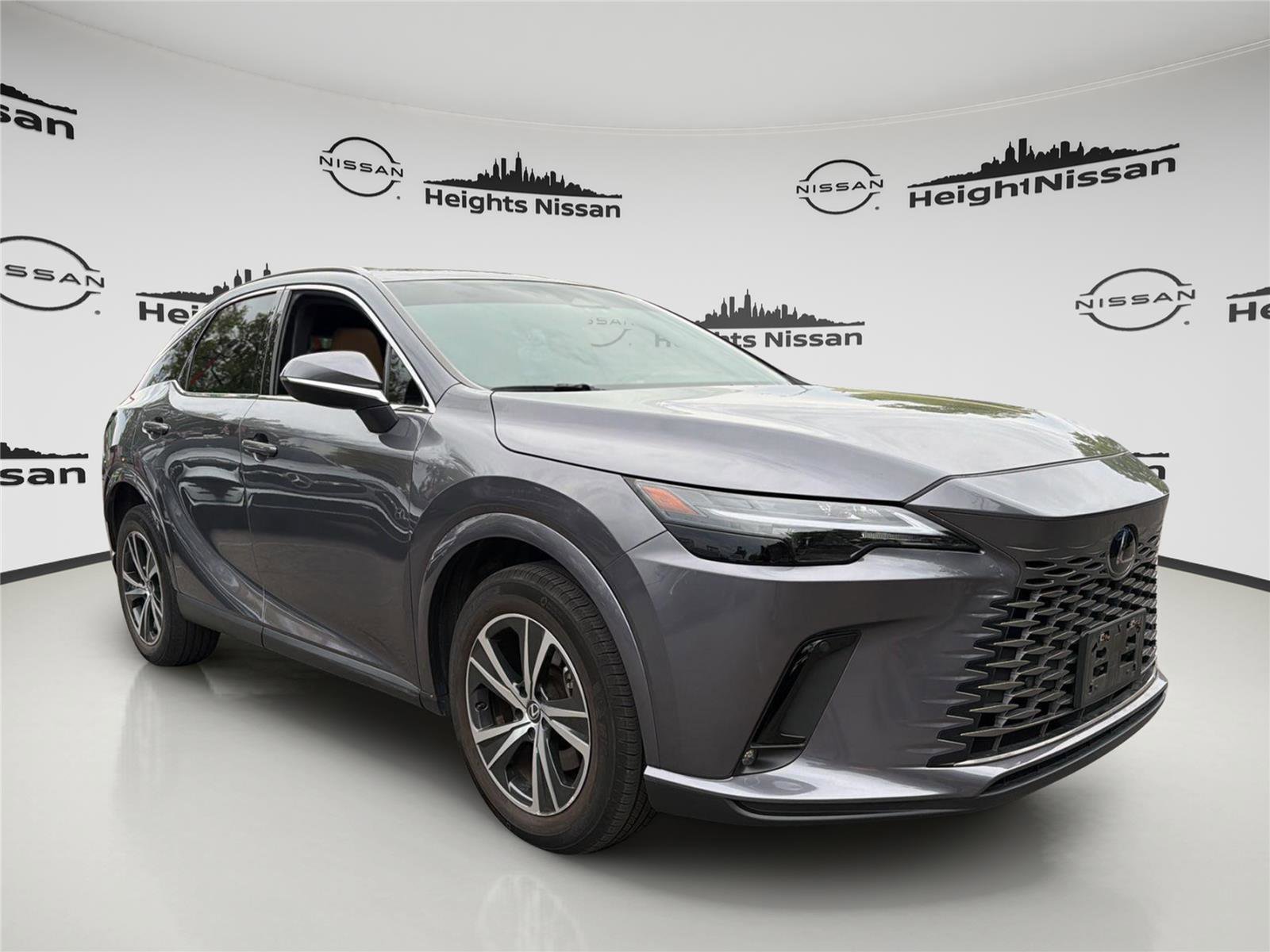 Used 2023 Lexus RX 350 Premium w/ Accessory Package AWD/4WD image 7