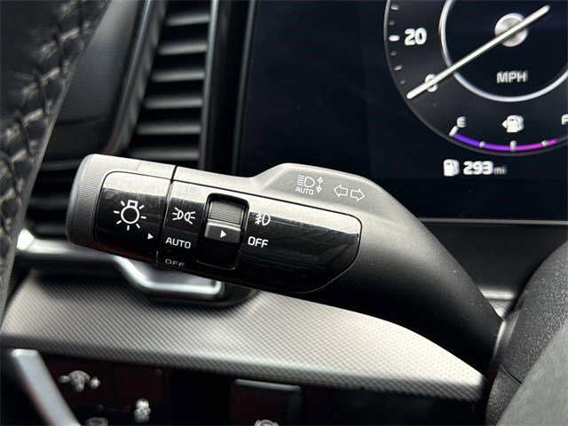 Used 2024 Kia Sportage SX image 27