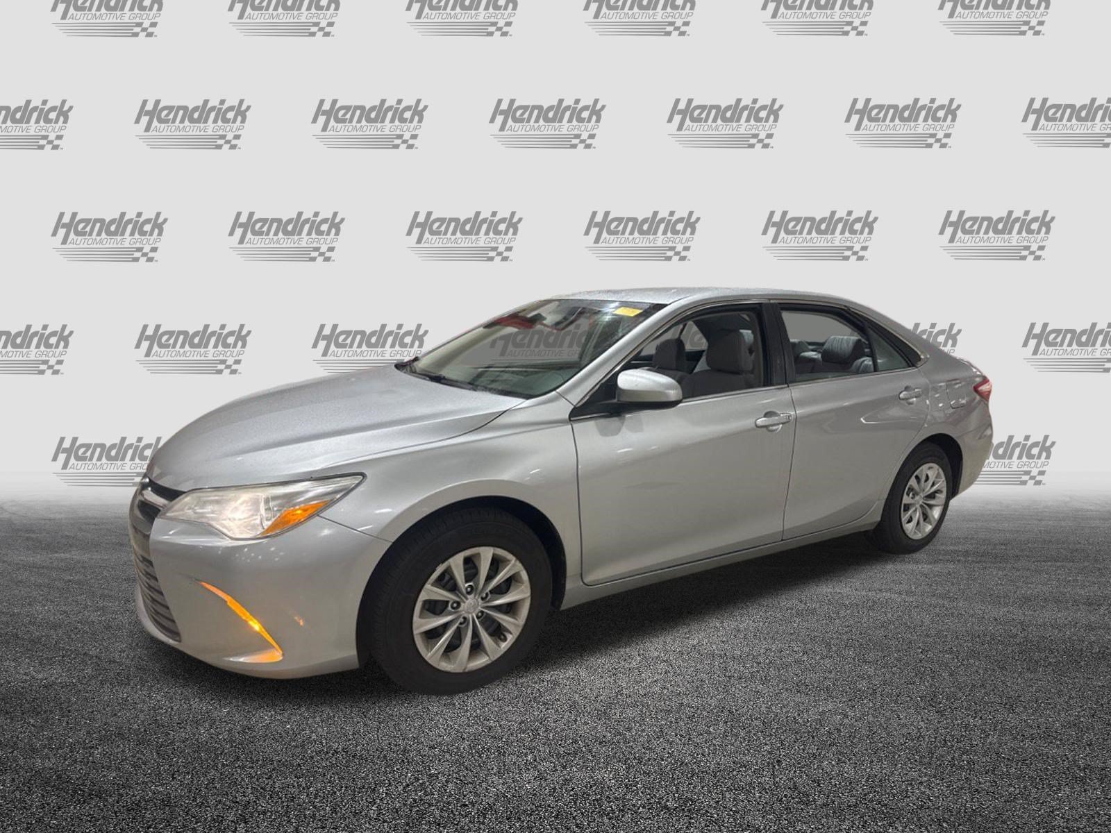 Used 2017 Toyota Camry LE FWD image 17