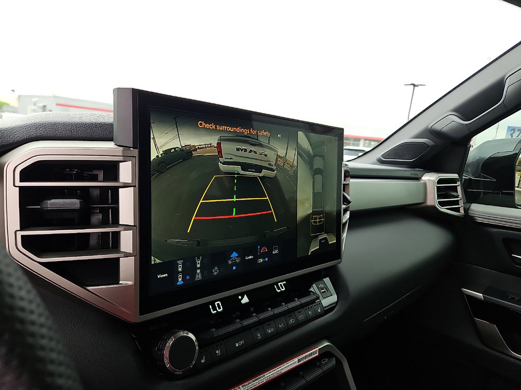 Used 2025 Toyota Tundra Limited image 15