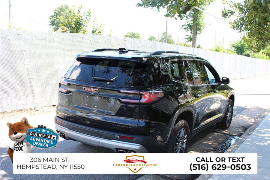 Used 2025 GMC Acadia Elevation FWD image 5