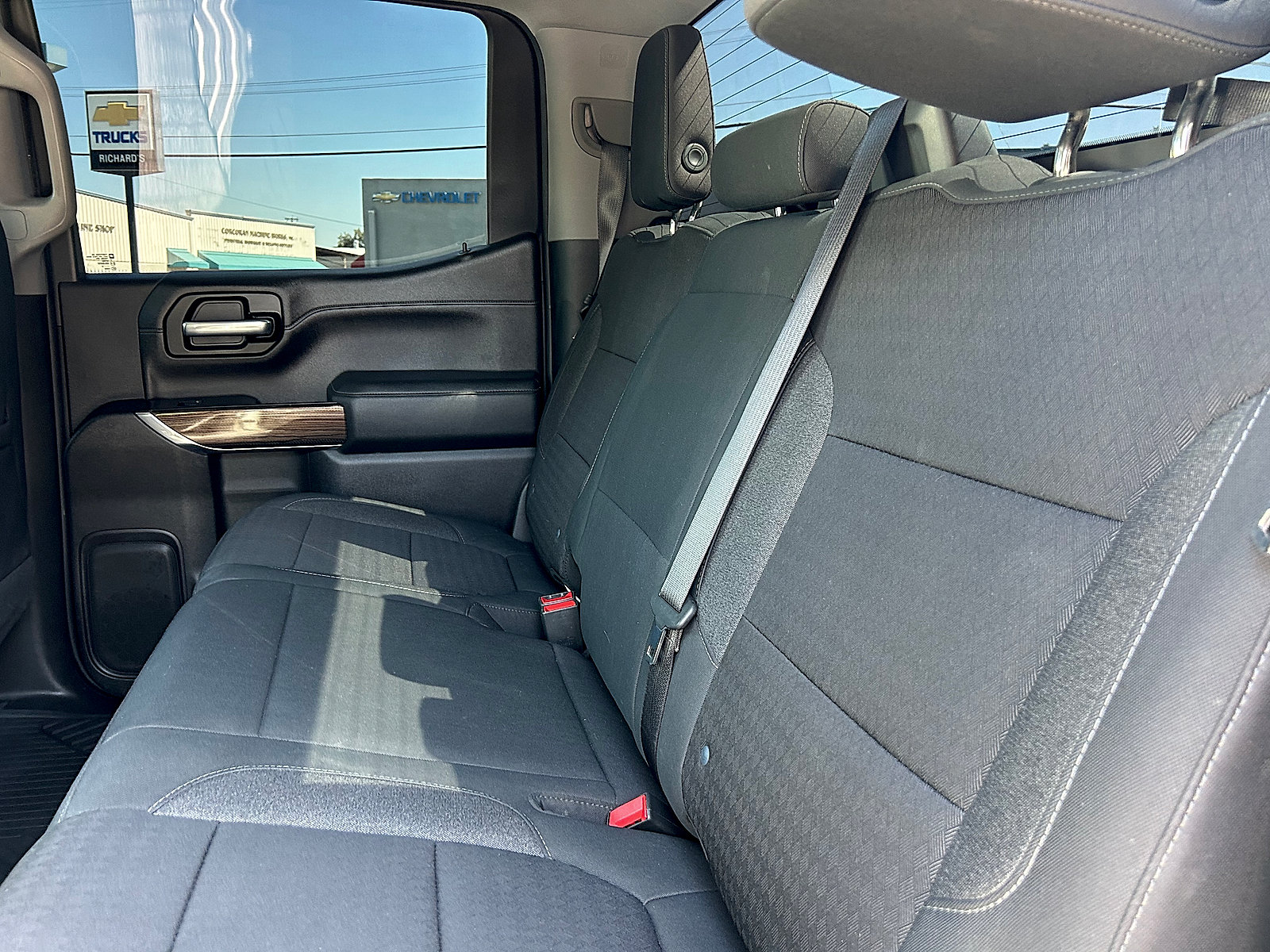 Used 2020 Chevrolet Silverado 1500 LT Trail Boss AWD/4WD image 22