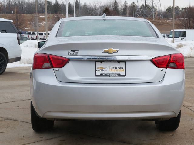 Used 2017 Chevrolet Impala LT image 6