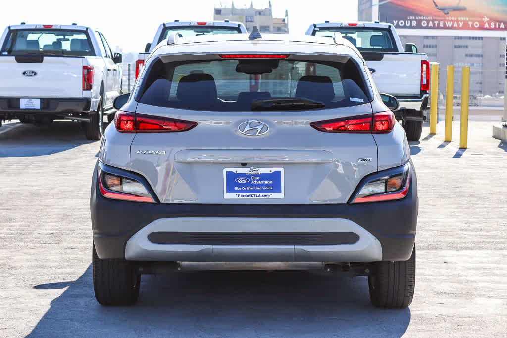 Used 2023 Hyundai Kona SEL AWD/4WD image 5