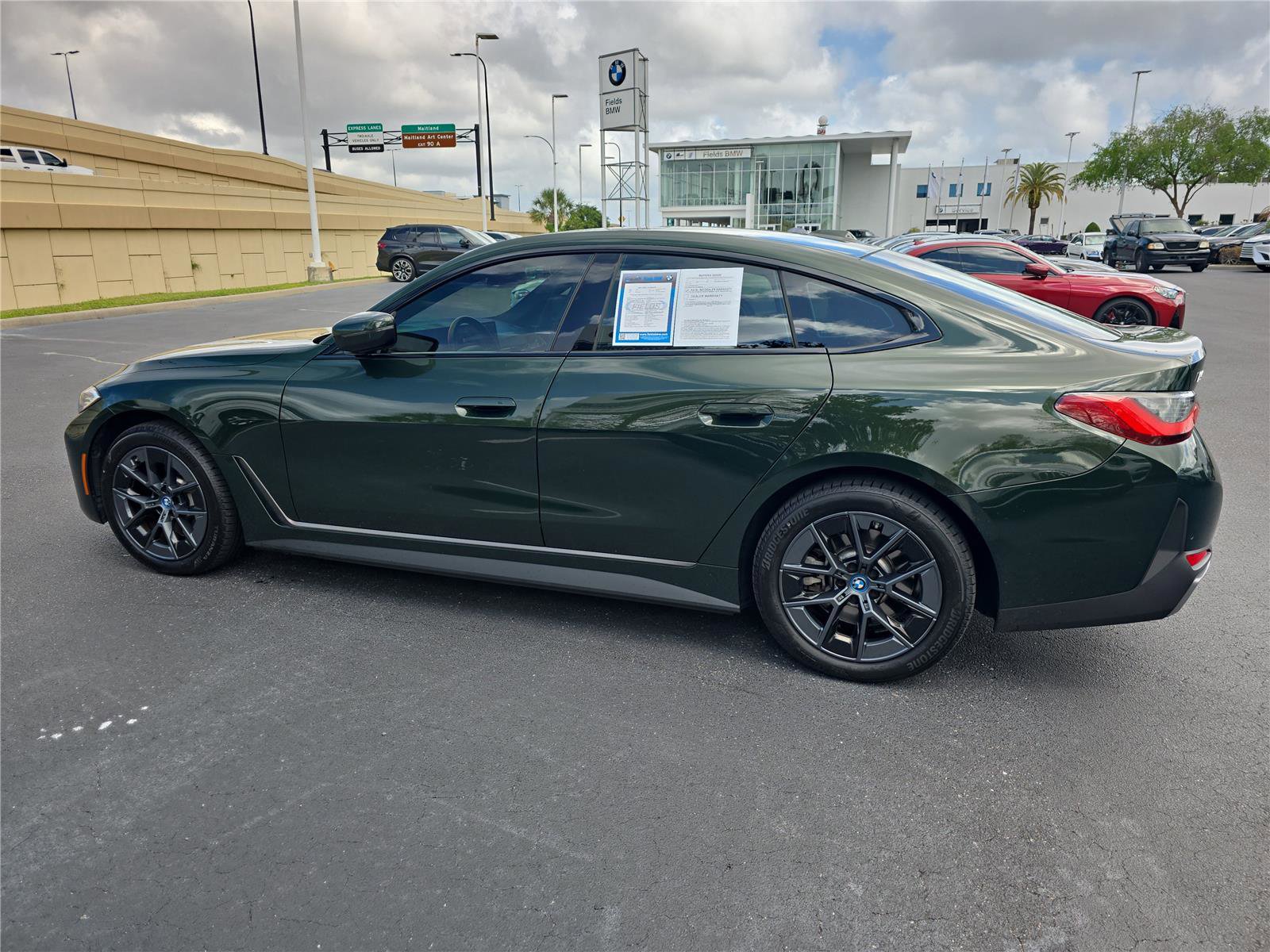 Used 2023 BMW i4 eDrive35 w/ Premium Package image 5