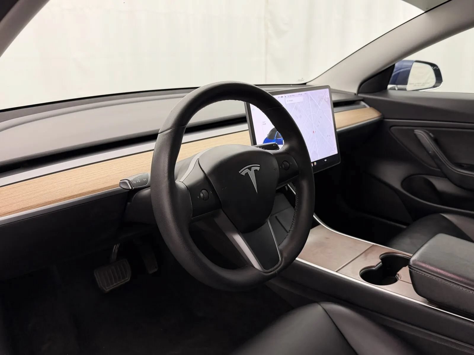 Used 2020 Tesla Model 3 Long Range AWD/4WD image 11