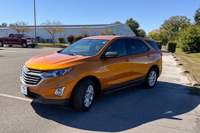 Used 2019 Chevrolet Equinox LS w/ LS Convenience Package image 7