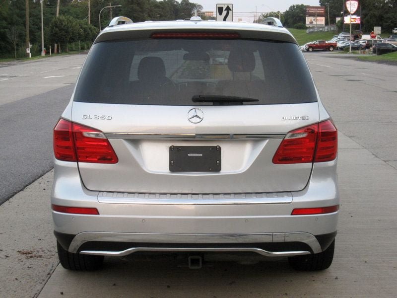 Used 2015 Mercedes-Benz GL 320 BlueTEC 4MATIC image 14