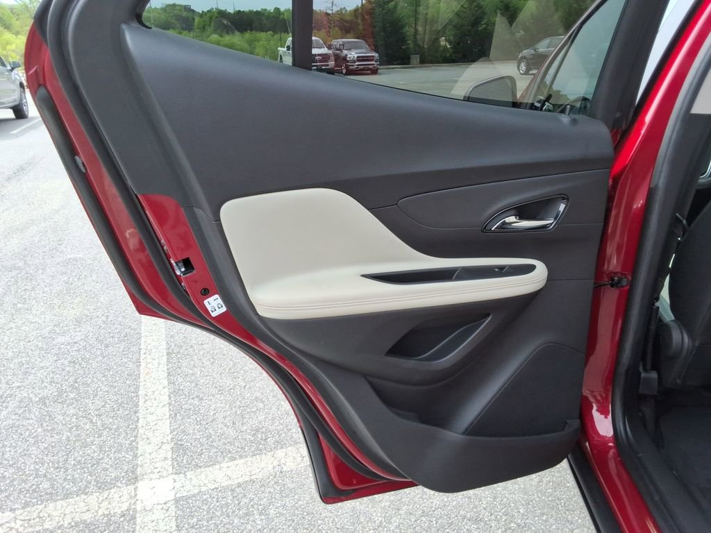 Used 2019 Buick Encore Preferred image 17