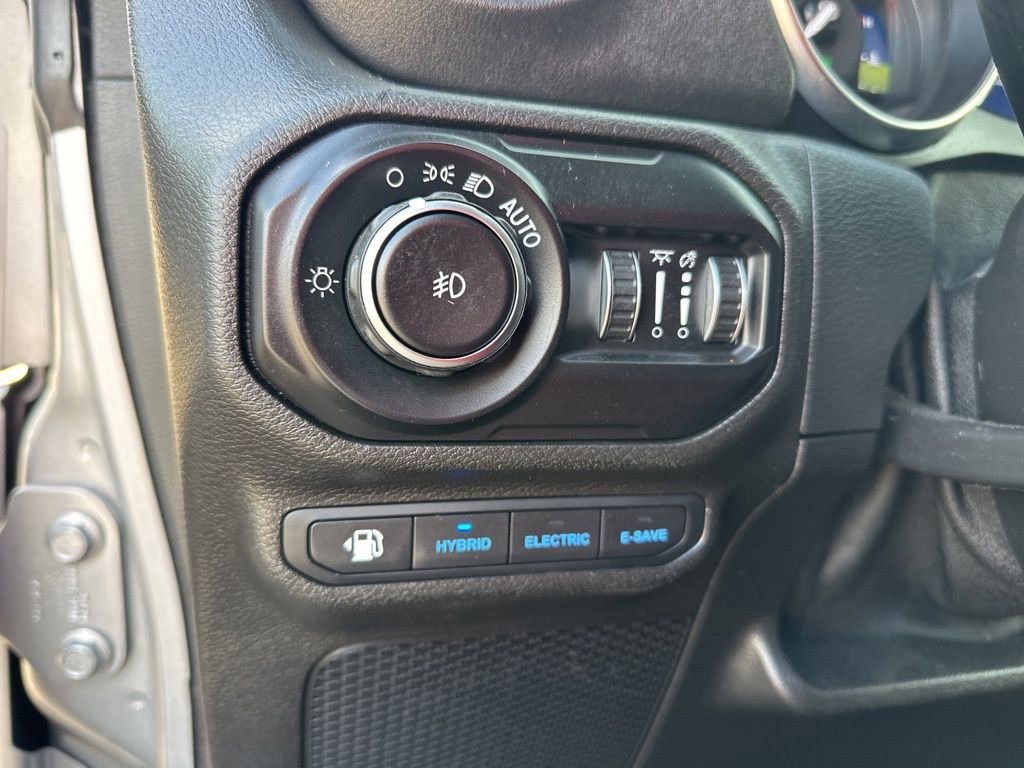 Used 2021 Jeep Wrangler Unlimited Sahara 4xe w/ Cold Weather Group image 28