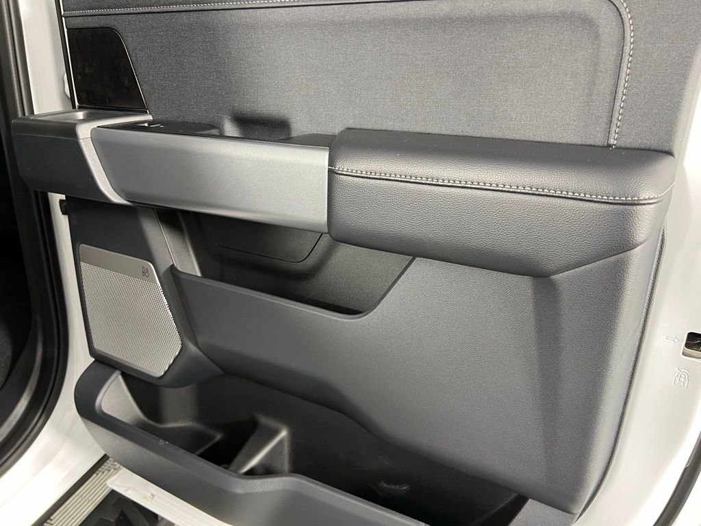 Used 2024 Ford F250 Lariat image 29