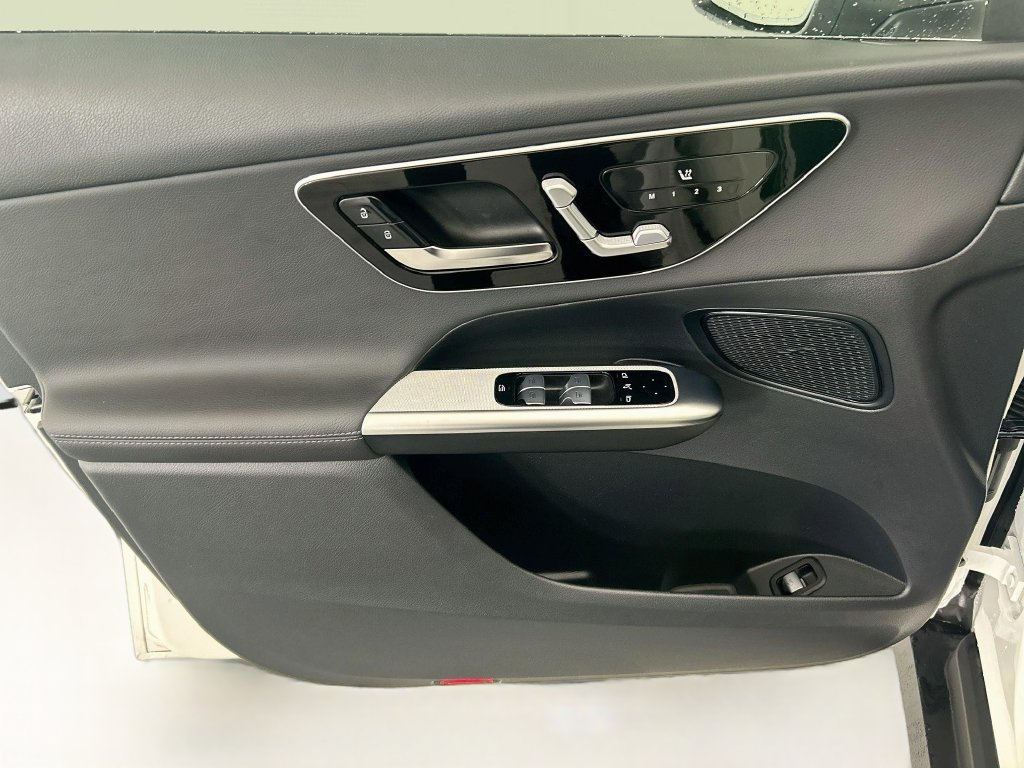 Certified 2026 Mercedes-Benz GLC 300 4MATIC image 22
