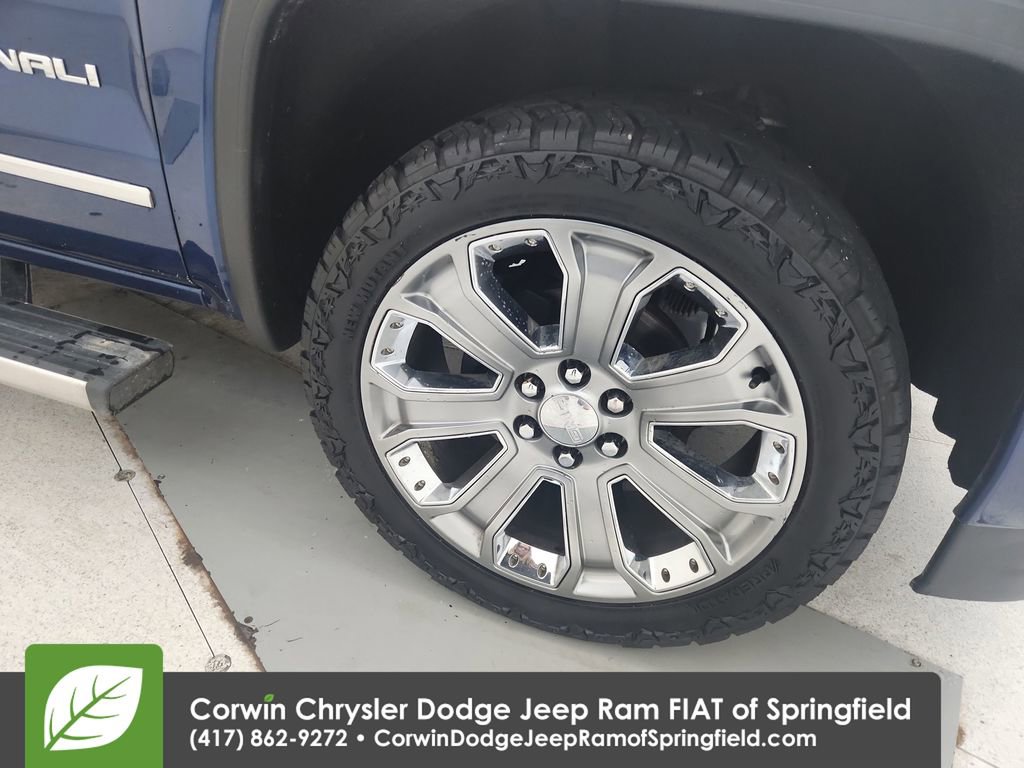 Used 2016 GMC Sierra 1500 Denali w/ Denali Ultimate Package AWD/4WD image 32