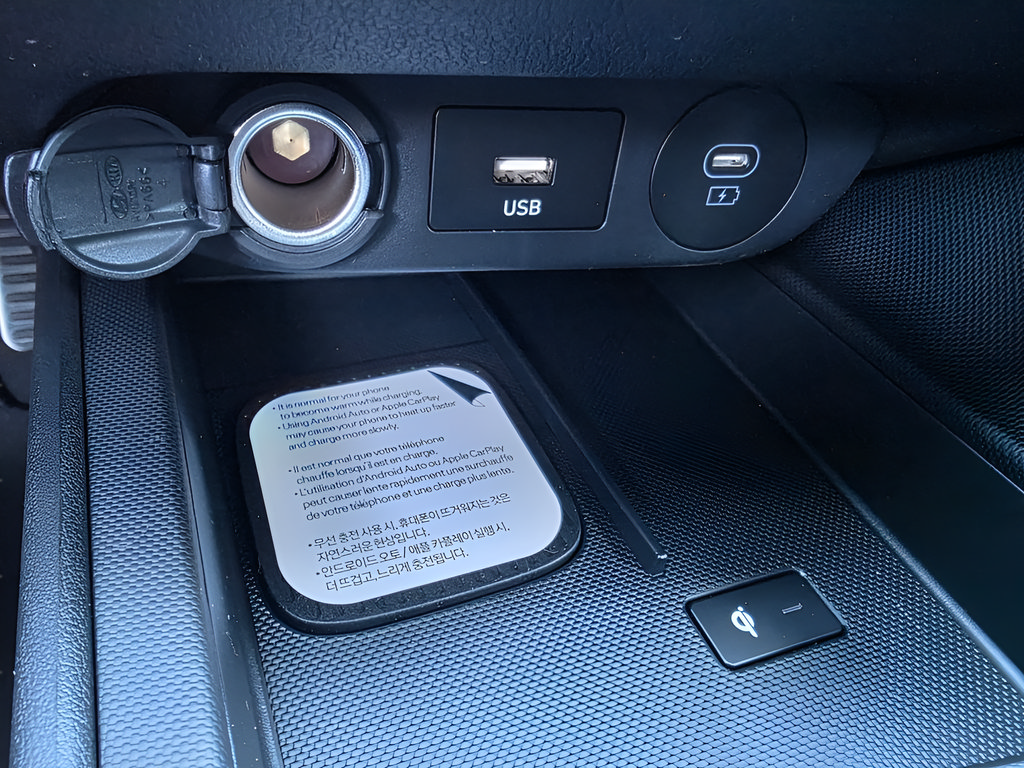 New 2026 Hyundai Elantra SEL Sport Premium FWD image 22