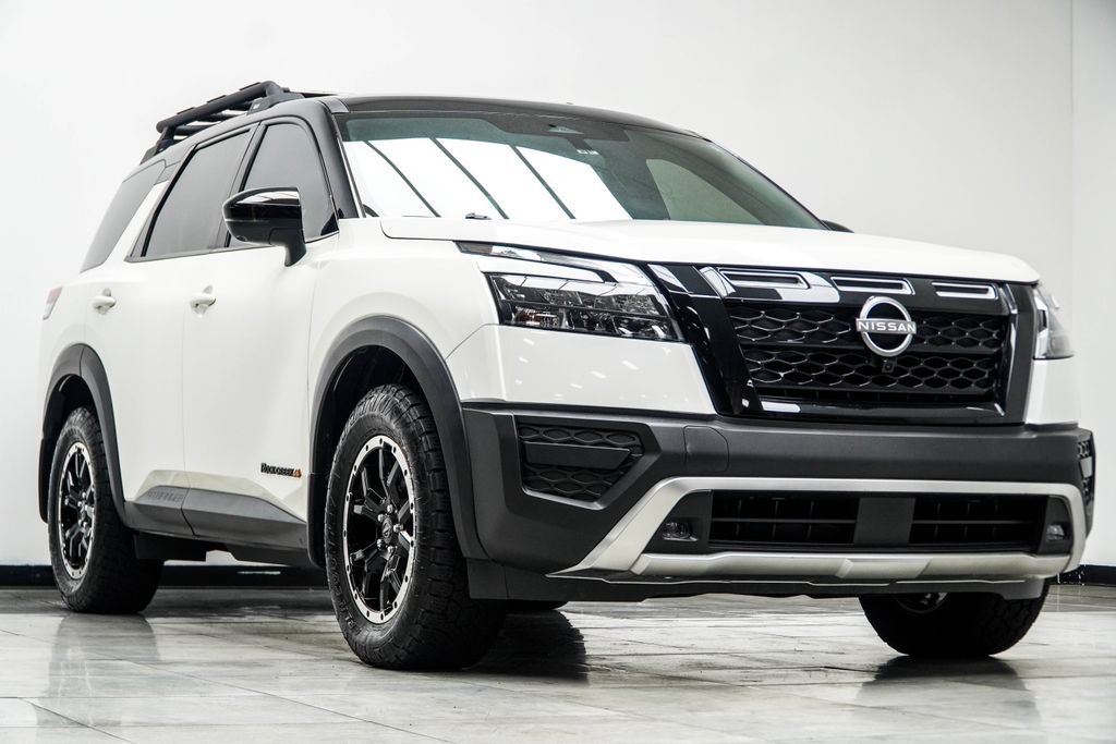 Used 2024 Nissan Pathfinder Rock Creek AWD/4WD image 4
