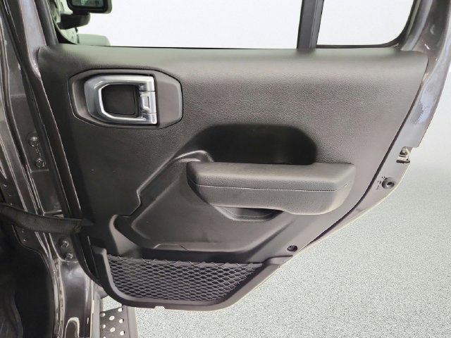 Used 2024 Jeep Wrangler Unlimited Sport AWD/4WD image 26