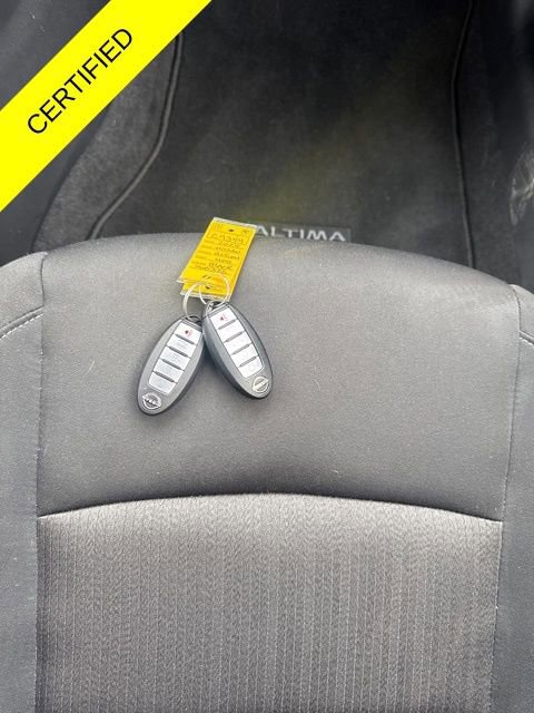 Used 2024 Nissan Altima 2.5 SV AWD/4WD image 29