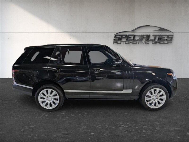 Used 2016 Land Rover Range Rover Supercharged AWD/4WD image 11