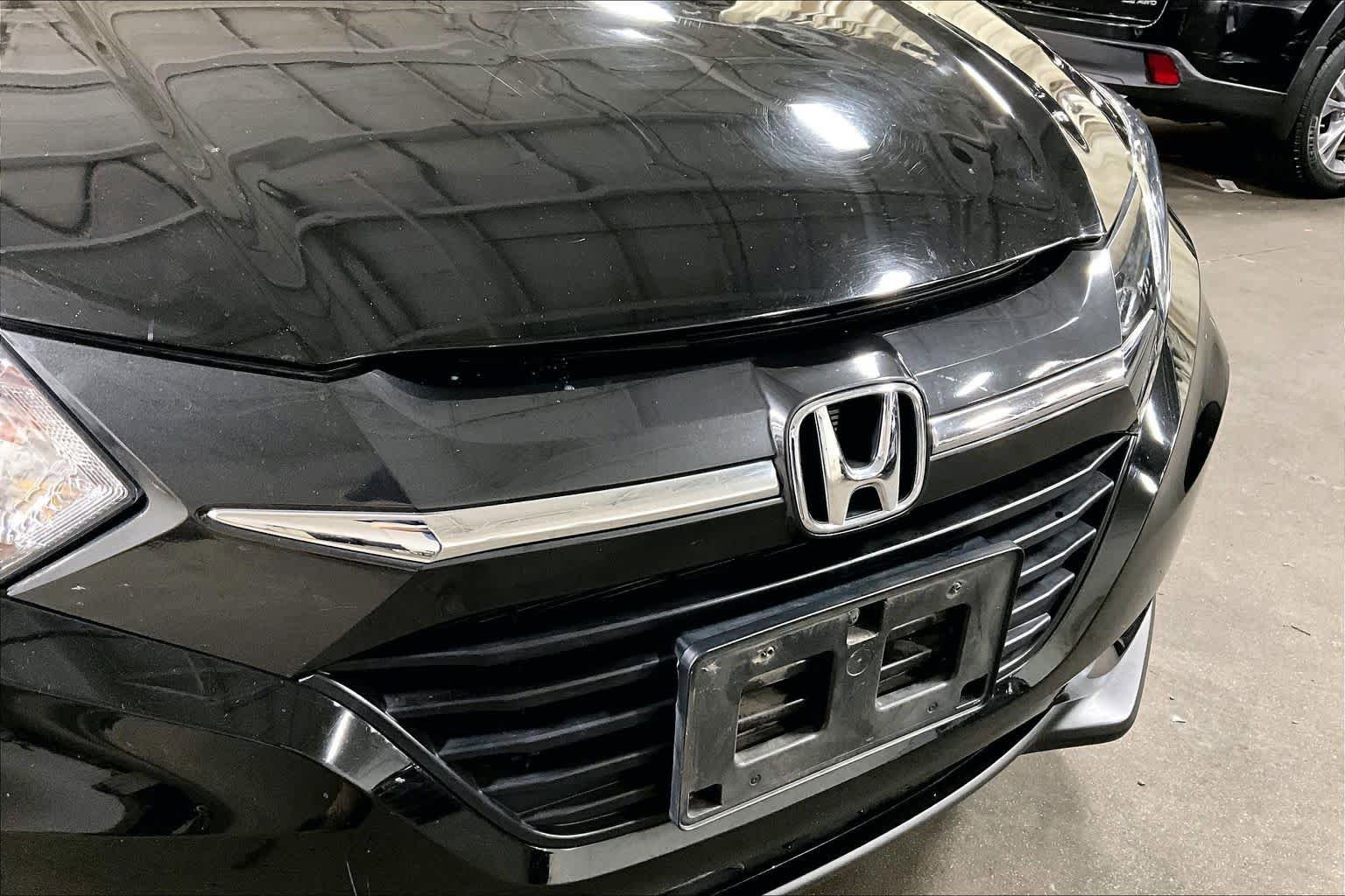 Used 2016 Honda HR-V LX image 30