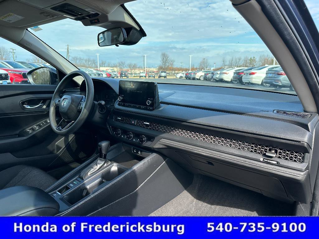 Certified 2025 Honda Accord SE image 34