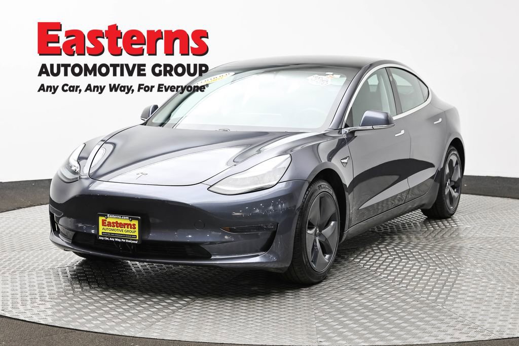 Used 2019 Tesla Model 3 Standard Range RWD image 1