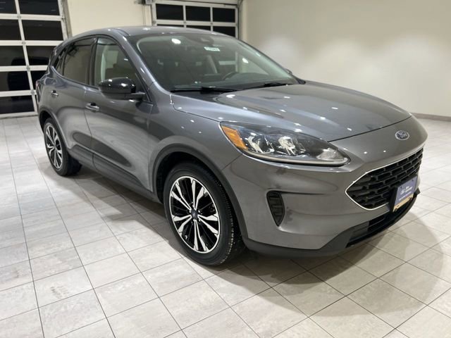 Certified 2022 Ford Escape SE w/ SE Sport Appearance Package FWD image 7