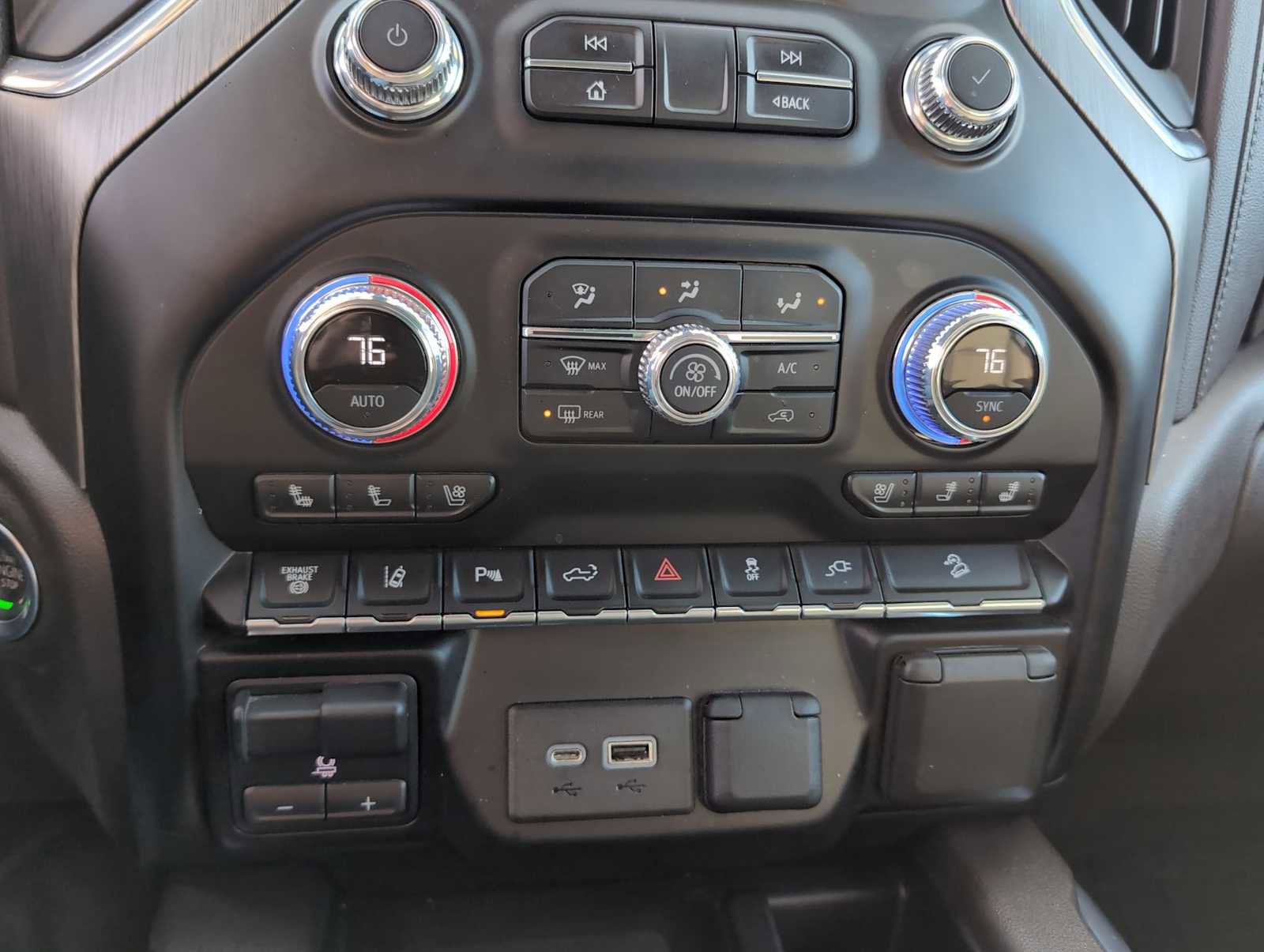 Used 2021 GMC Sierra 2500 Denali image 17