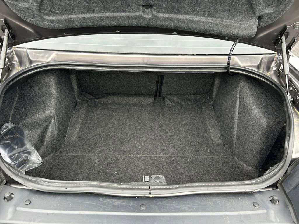 Used 2021 Dodge Challenger SXT w/ Driver Convenience Group RWD image 22