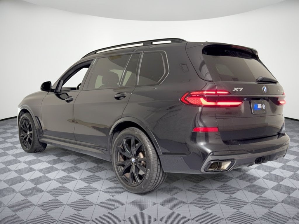 Certified 2024 BMW X7 xDrive40i w/ M Sport Package AWD/4WD image 3
