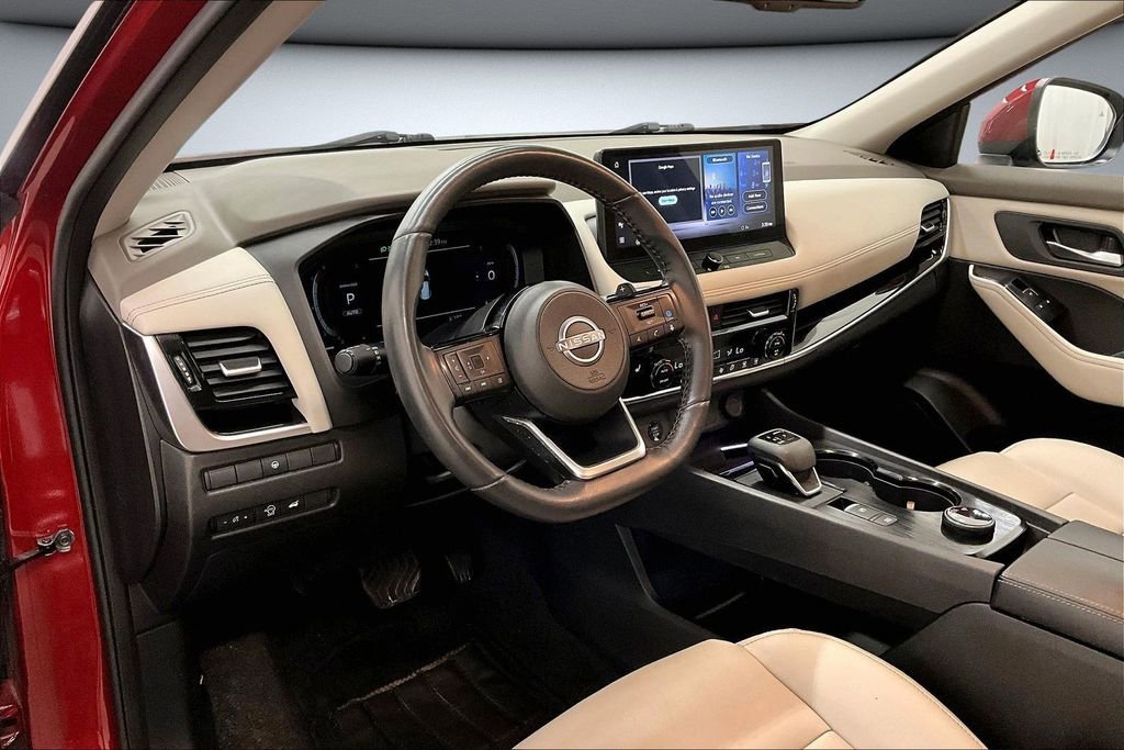 Used 2024 Nissan Rogue SL image 17