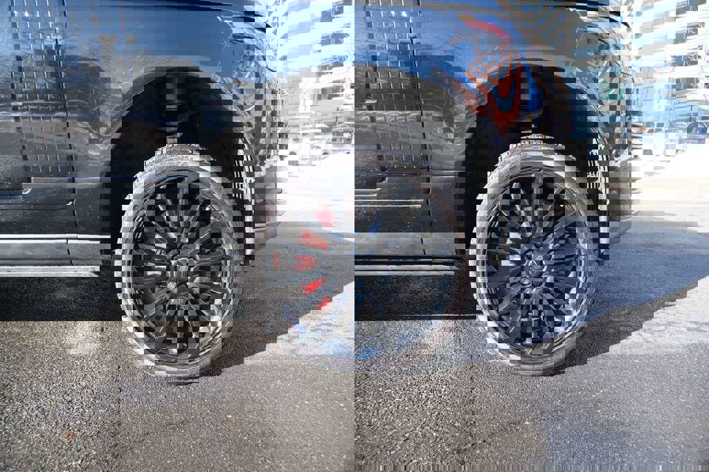 Used 2019 Land Rover Range Rover Autobiography image 17