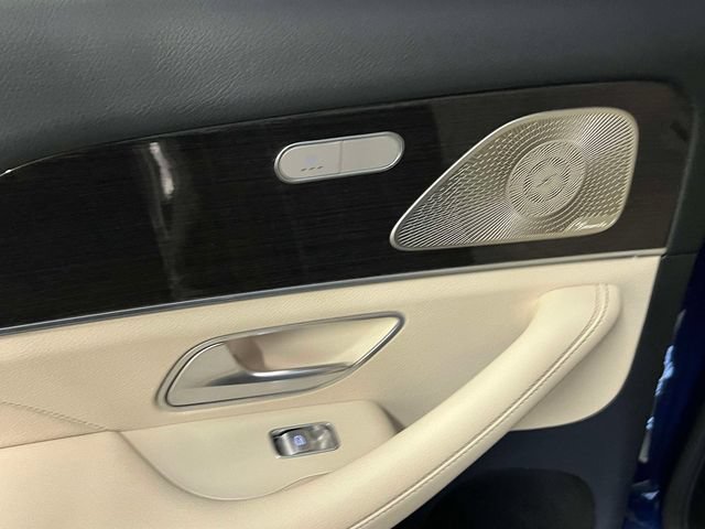 Used 2021 Mercedes-Benz GLE 350 4MATIC image 11