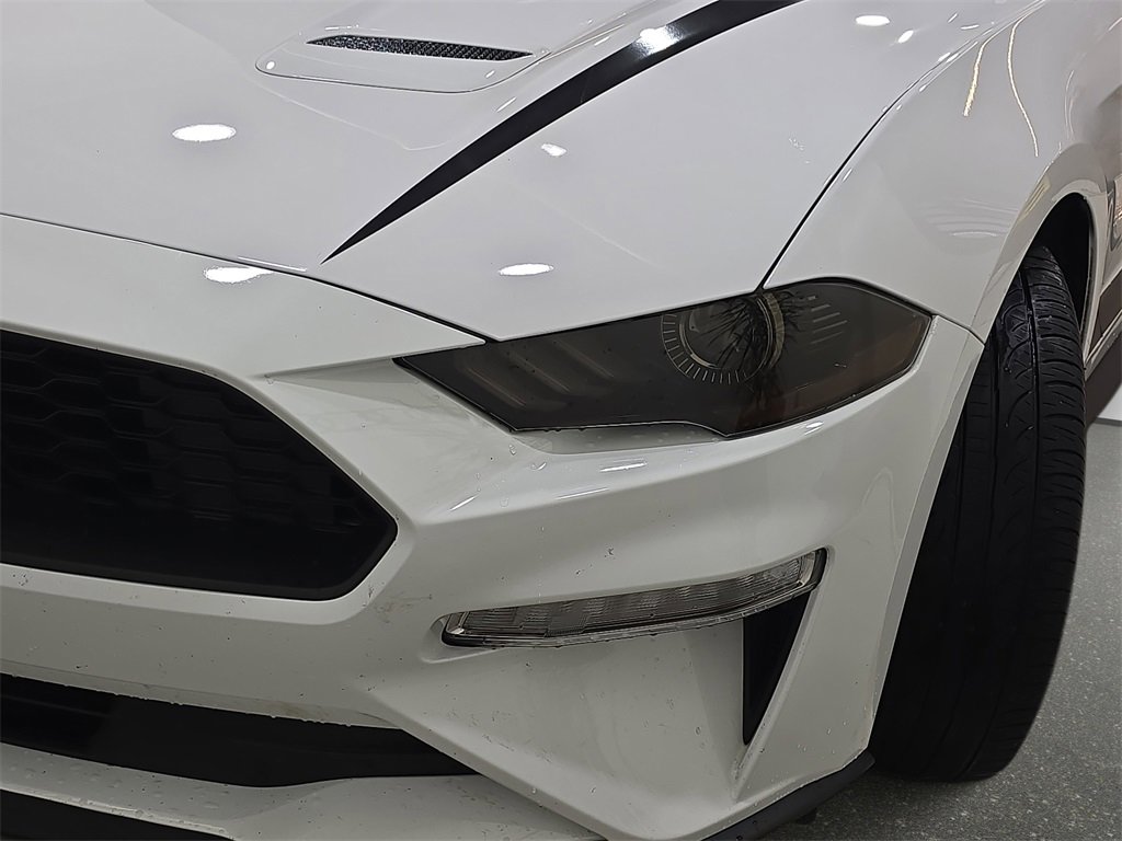 Used 2022 Ford Mustang Premium w/ Equipment Group 201A image 31