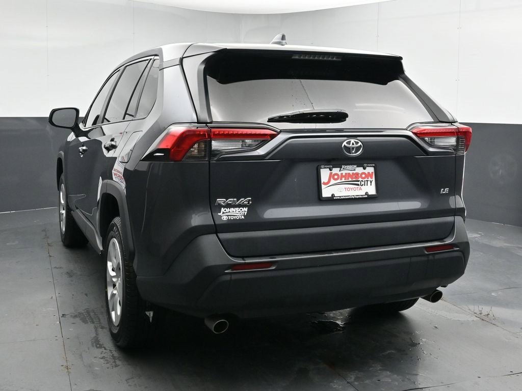 Used 2023 Toyota RAV4 LE image 6