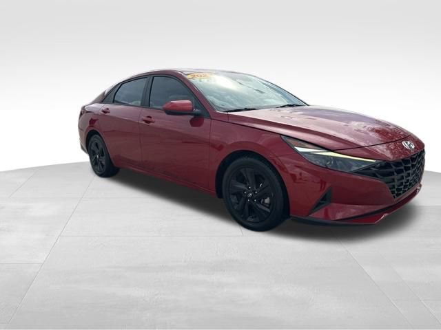 Used 2023 Hyundai Elantra SEL image 9