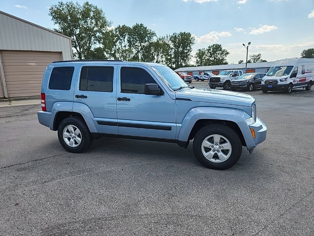 Used 2012 Jeep Liberty Sport w/ Trailer Tow Class III Group AWD/4WD image 4