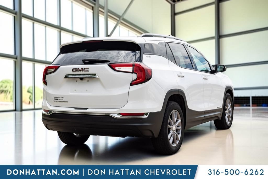 Used 2023 GMC Terrain SLT FWD image 24