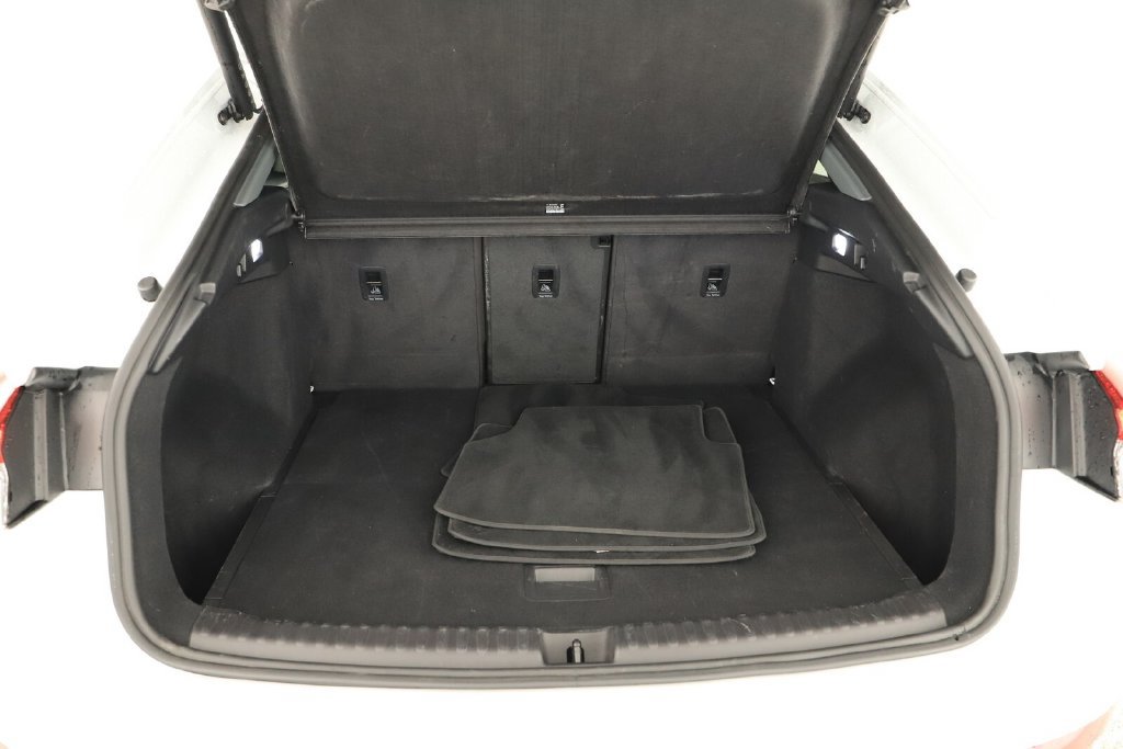 Used 2023 Audi Q4 e-tron Premium Plus AWD/4WD image 29