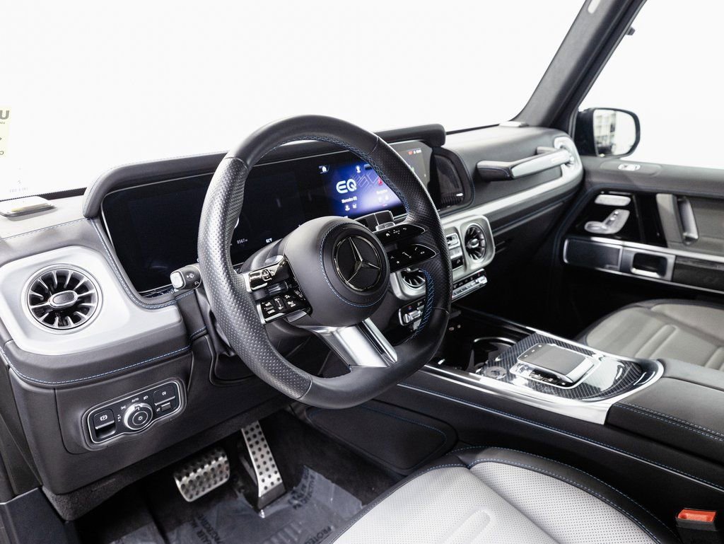 Used 2025 Mercedes-Benz G 580 w/ EQ Technology image 9