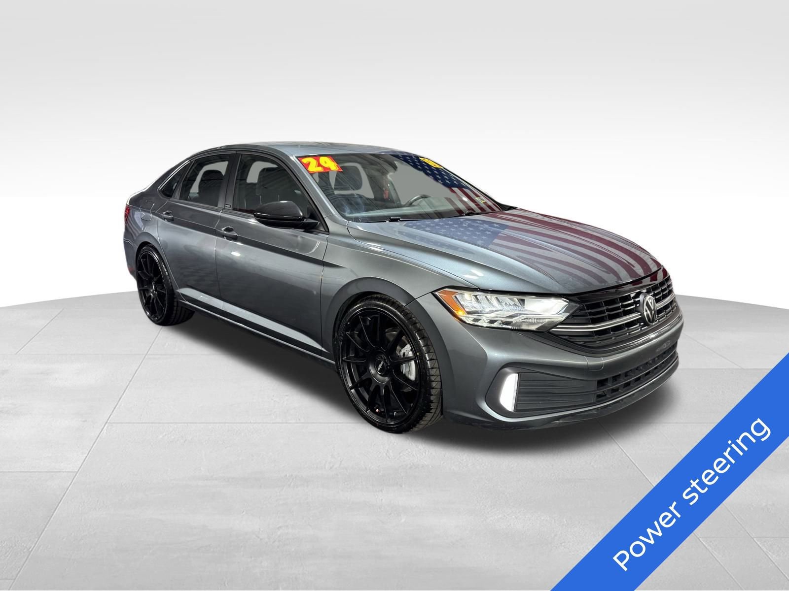 Used 2024 Volkswagen Jetta Sport image 3