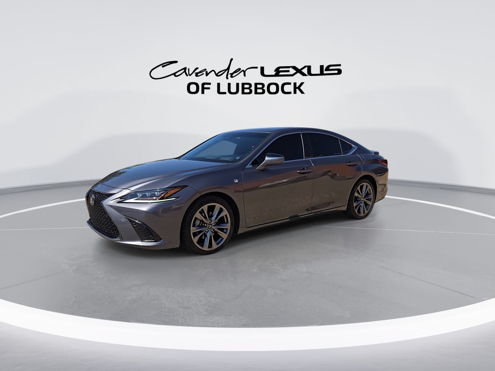 Used 2020 Lexus ES 350 F Sport w/ Accessory Package FWD image 4