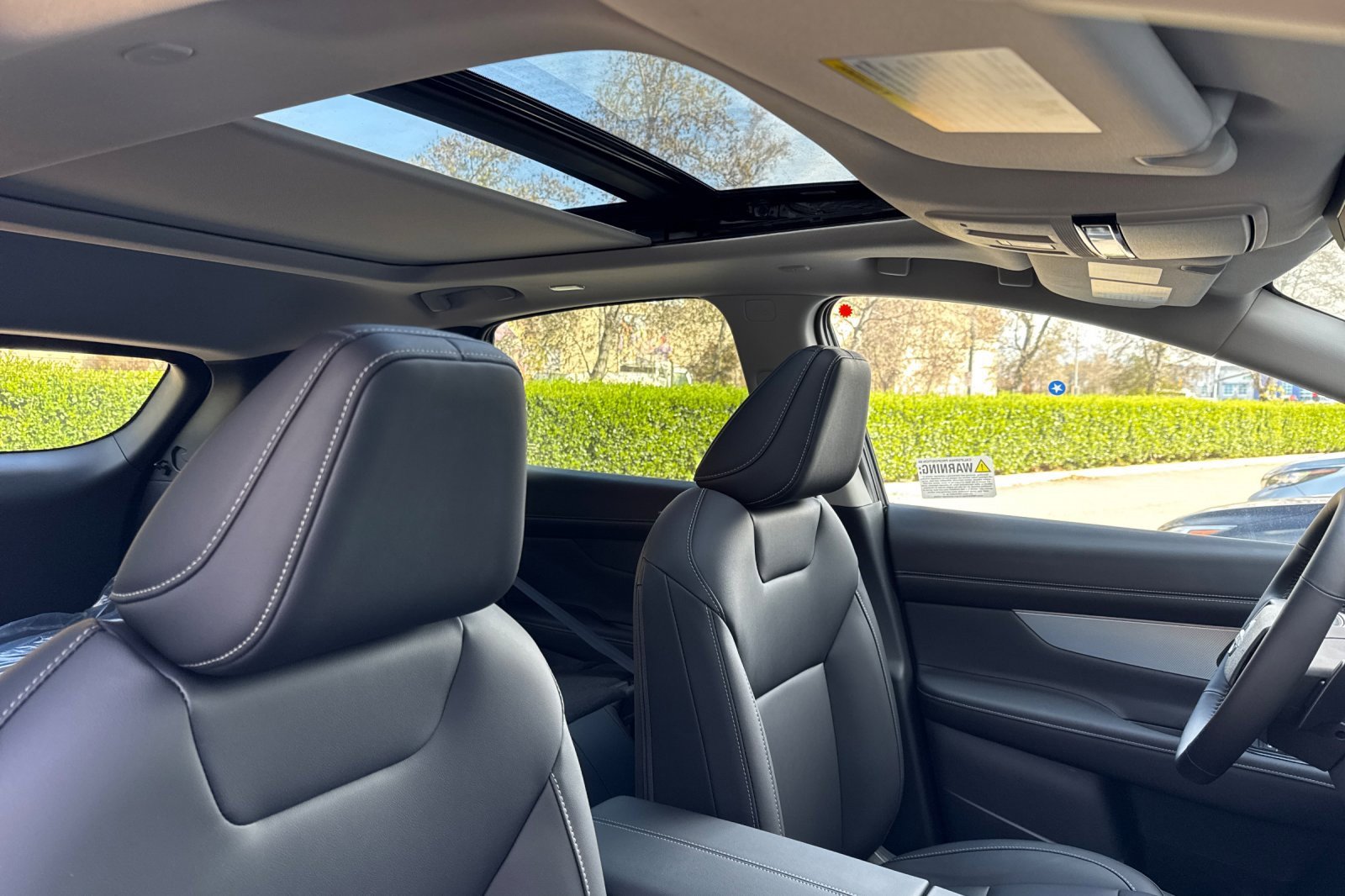 New 2025 Nissan Murano SL image 14